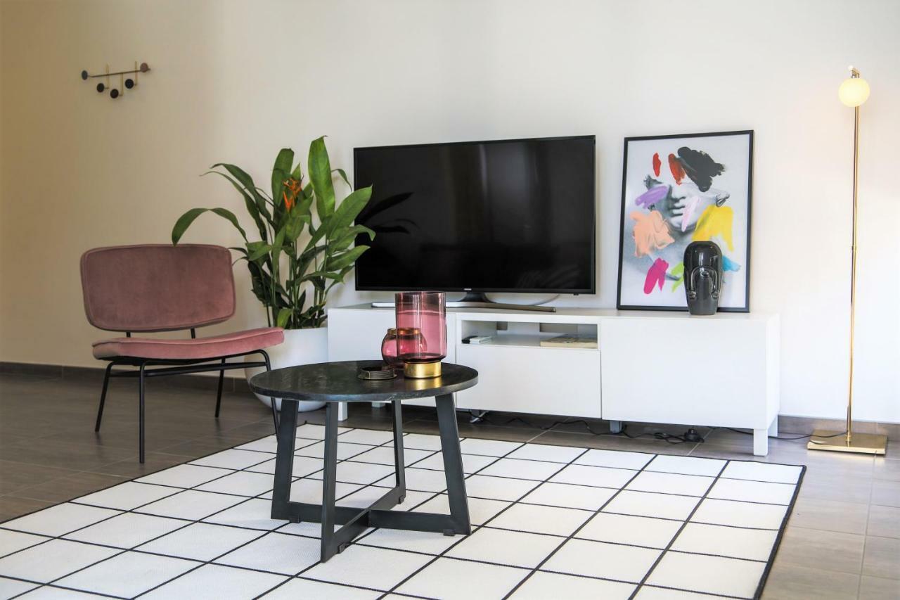Phaedrus Living City Centre Luxury Flat Anemone 103 Никосия Экстерьер фото