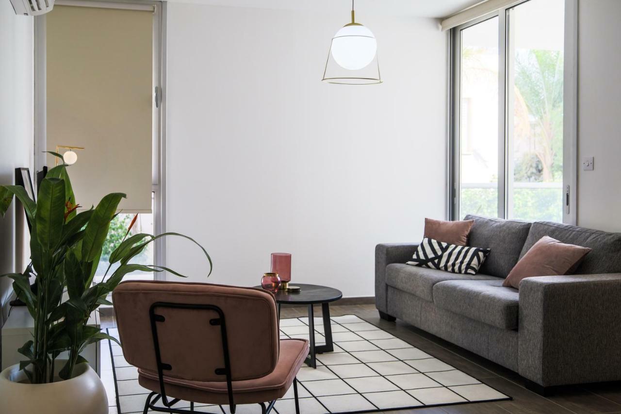 Phaedrus Living City Centre Luxury Flat Anemone 103 Никосия Экстерьер фото